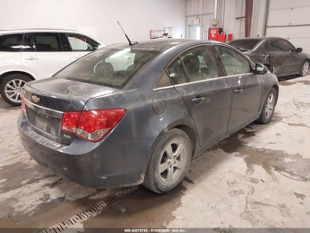 2014 CHEVROLET CRUZE 1G1PC5SBXE7419286 Photo 3
