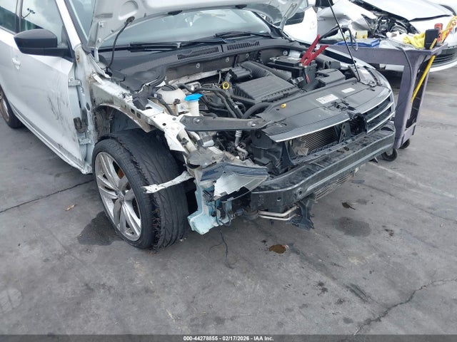 3VW267AJ9GM248730 Volkswagen Jetta 1.4t S