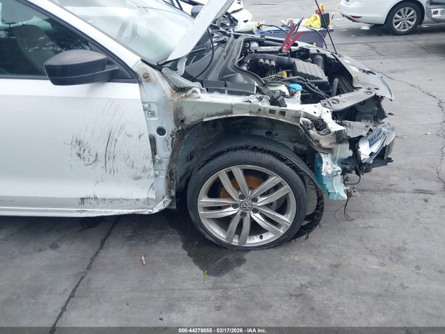 3VW267AJ9GM248730 Volkswagen Jetta 1.4t S