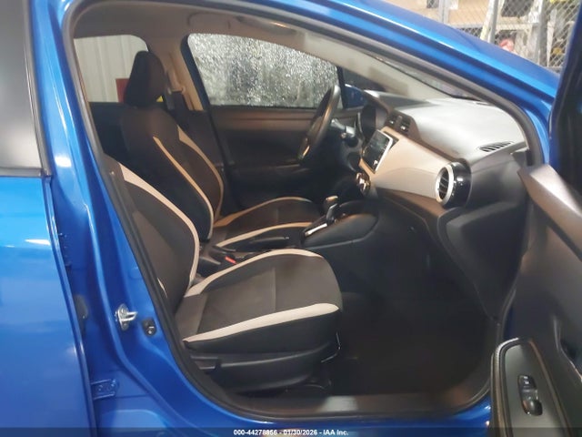 3N1CN8EV2ML851570 Nissan Versa Sv Xtronic Cvt