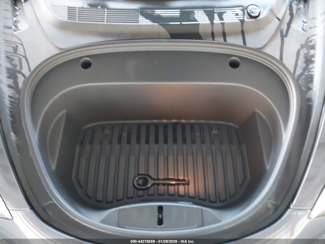 2023 TESLA MODEL 3 5YJ3E1EA4PF646028 Photo 9