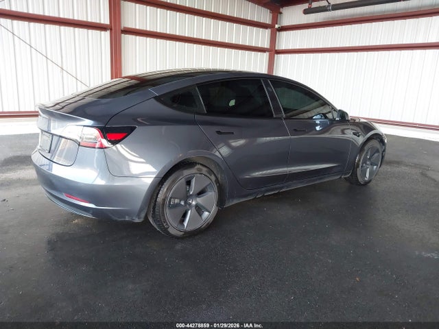 2023 TESLA MODEL 3 5YJ3E1EA4PF646028 Photo 3