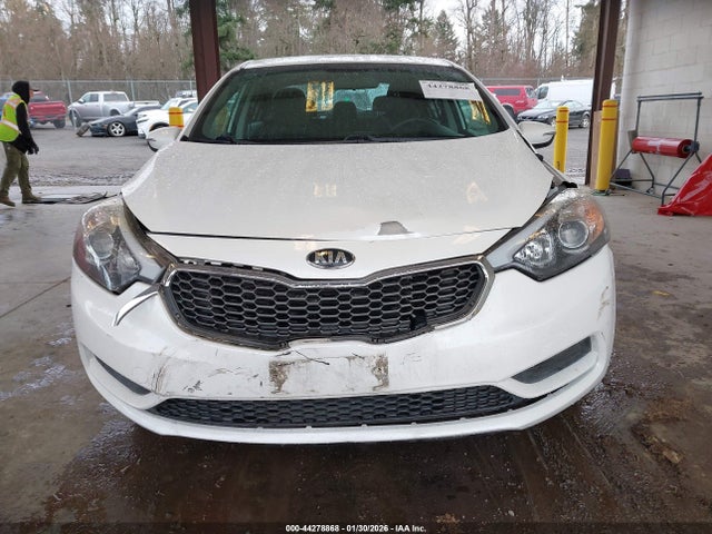 KNAFX4A65G5555780 KIA FORTE LX