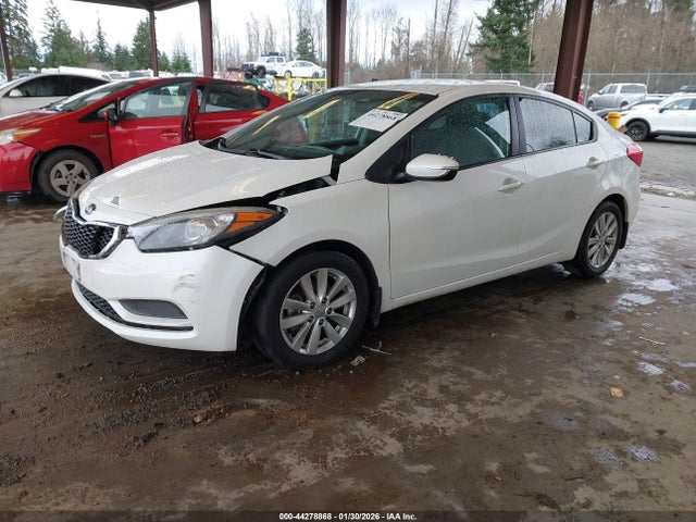 KNAFX4A65G5555780 KIA FORTE LX
