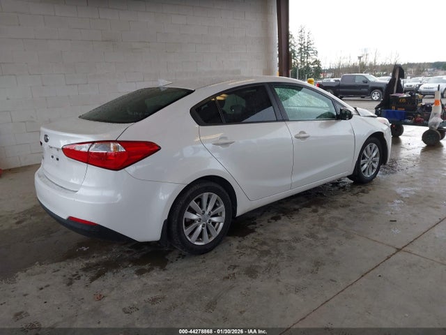 KNAFX4A65G5555780 KIA FORTE LX