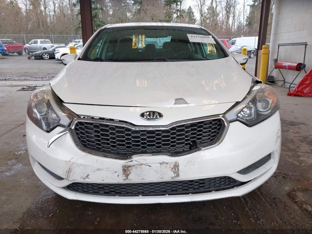 KNAFX4A65G5555780 KIA FORTE LX