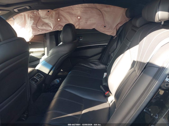JH4KC1F53JC001165 Acura RLX