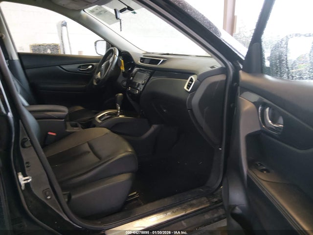 5N1AT2MV0EC838088 Nissan Rogue Sl