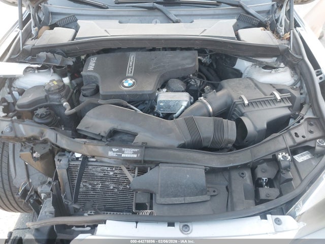 WBAVL1C52FVY27985 BMW X1 Xdrive28i