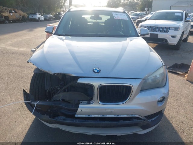 WBAVL1C52FVY27985 BMW X1 Xdrive28i