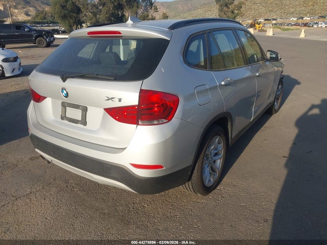 WBAVL1C52FVY27985 BMW X1 Xdrive28i