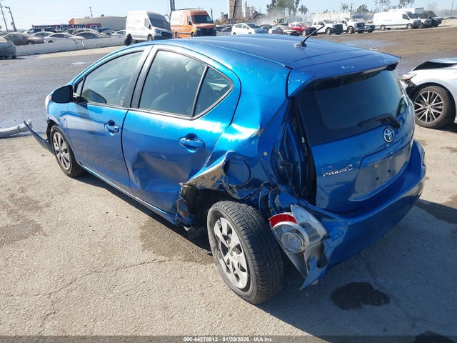 JTDKDTB38E1559254 Toyota Prius C Two