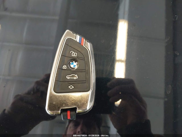 2017 BMW 750I WBA7F2C54HG421770 Photo 10