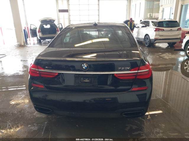 44278924 :رقم المزاد ، WBA7F2C54HG421770 vin ، 2017 Bmw 750i Xdrive مزاد بيع