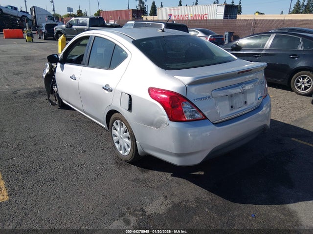 3N1CN7AP8FL904194 Nissan Versa 1.6 Sv
