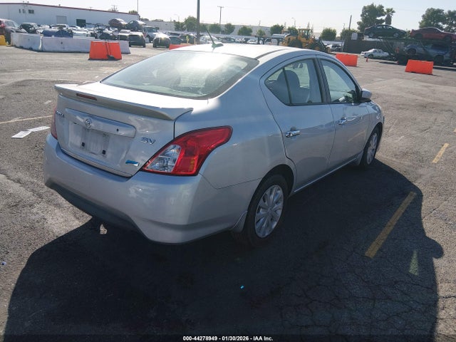 3N1CN7AP8FL904194 Nissan Versa 1.6 Sv