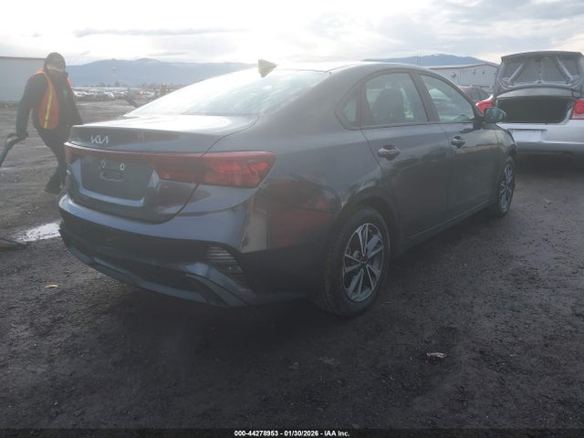 3KPF24AD5RE810130 KIA Forte Lxs