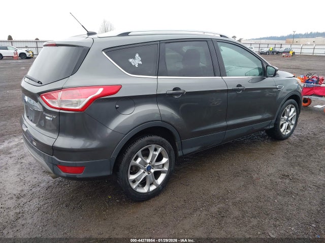 1FMCU9JX5FUC24119 Ford Escape Titanium