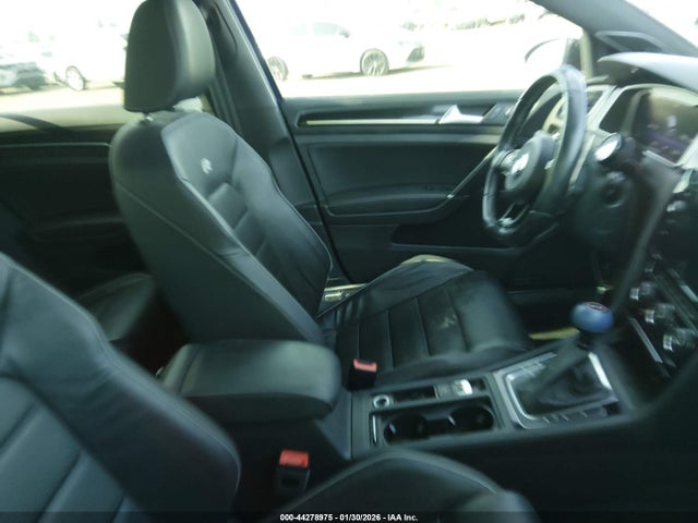 2019 VOLKSWAGEN GOLF R WVWVA7AU8KW174654 Photo 4