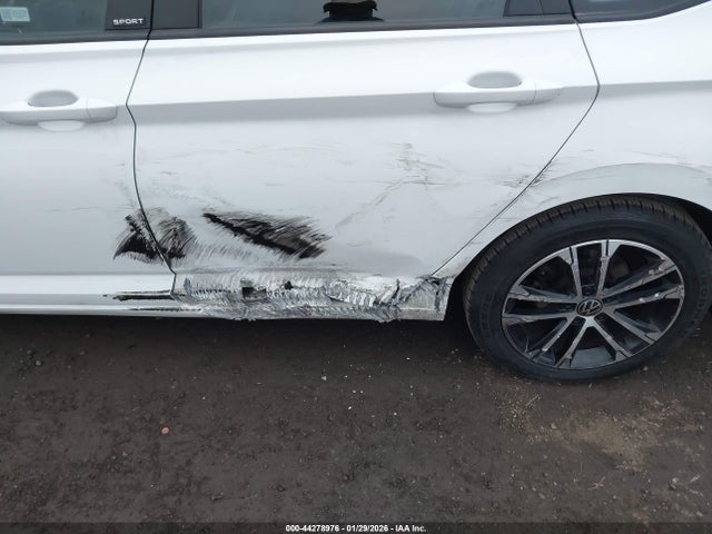 3VWBX7BU0SM022414 Volkswagen Jetta 1.5t Sport