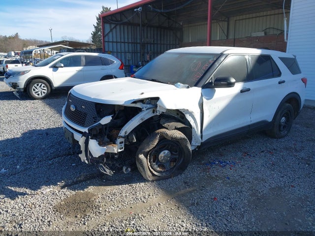 Ford Police Interceptor Utility 2023 1FM5K8AB4PGA17153 Image 2