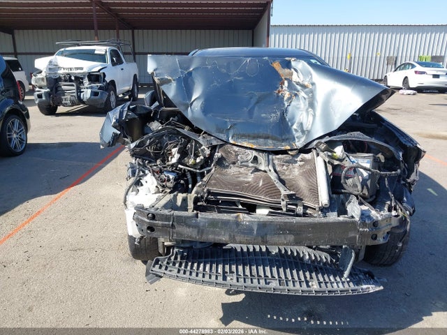 5YFBURHE2GP446801 Toyota COROLLA L