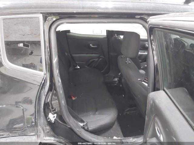 ZACNJDB13NPN86711 Jeep Renegade Latitude 4x4