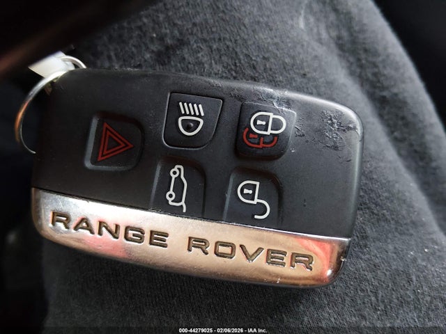 SALYL2RVXJA767153 Land Rover Range Rover Velar P380 Se R-dynamic