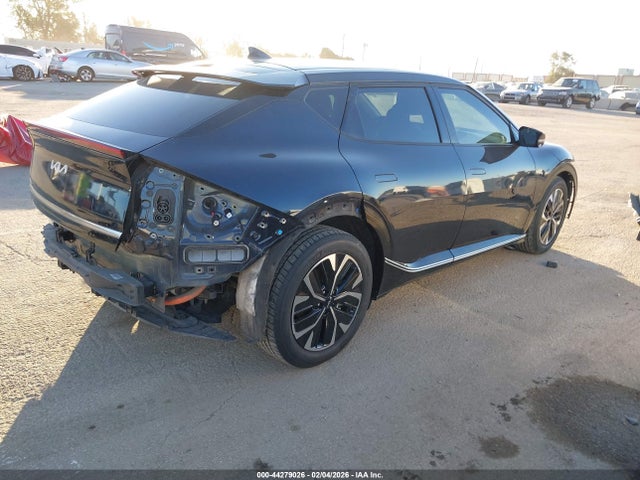 KNDC34LA1N5070942 KIA Ev6 Wind