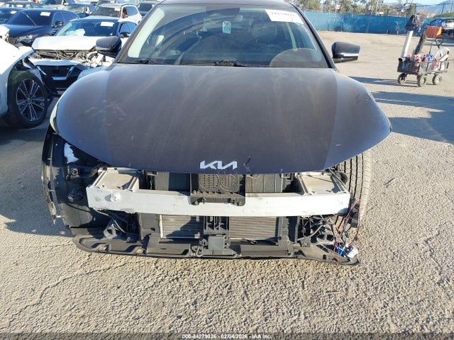 KNDC34LA1N5070942 KIA Ev6 Wind