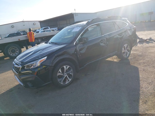 4S4BTANC2L3142017 Subaru Outback Limited