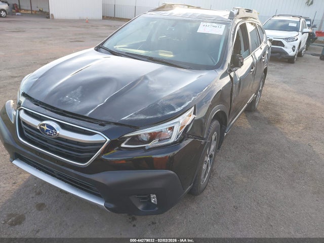 4S4BTANC2L3142017 Subaru Outback Limited