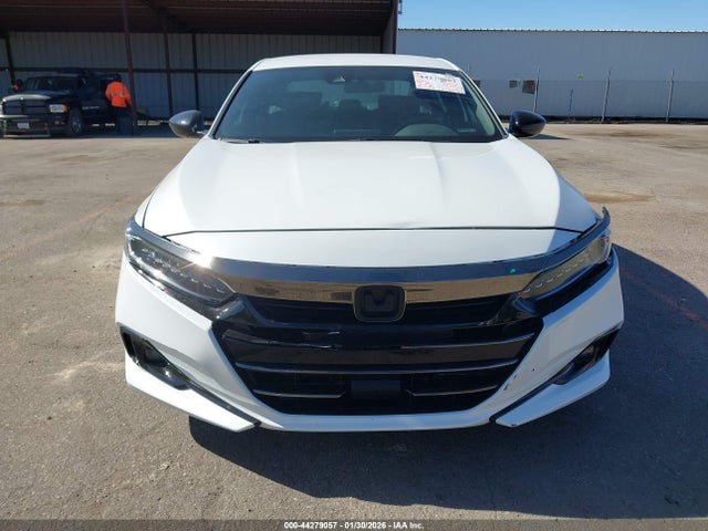 1HGCV3F22NA047719 Honda Accord Hybrid Sport