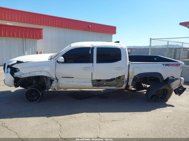 5TFCZ5AN3GX041718 Toyota Tacoma Trd Off Road
