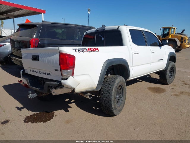 5TFCZ5AN3GX041718 Toyota Tacoma Trd Off Road