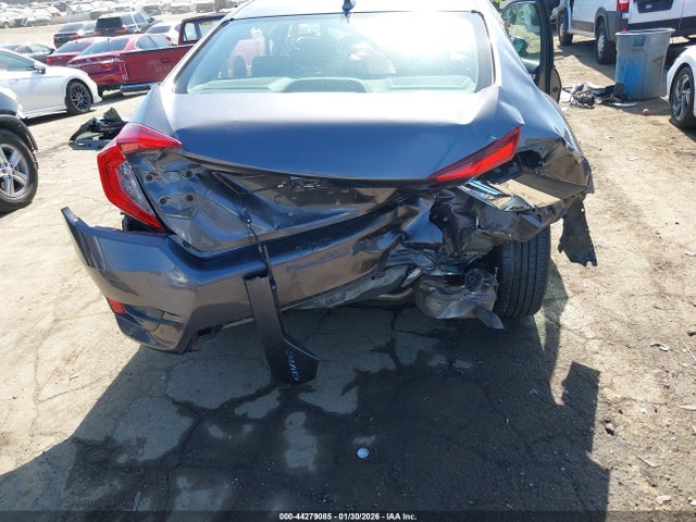 Honda CIVIC EX 2018 2HGFC2F71JH521146 Image 18