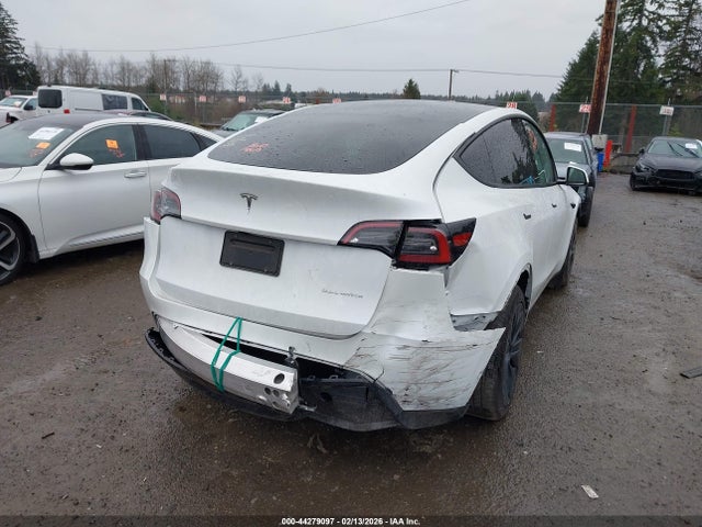 7SAYGAEE4RF131751 Tesla Model Y Long Range Dual Motor All-wheel Drive