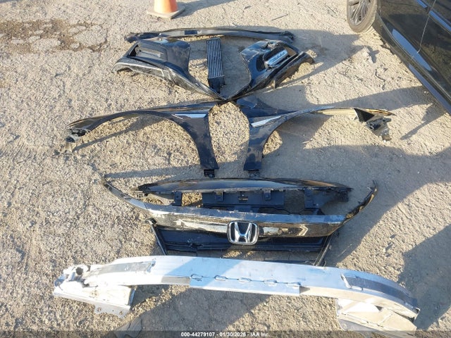 1HGCV1F32KA139695 Honda Accord Sport
