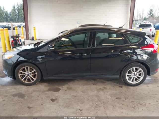 1FADP3K21HL218039 Ford FOCUS SE