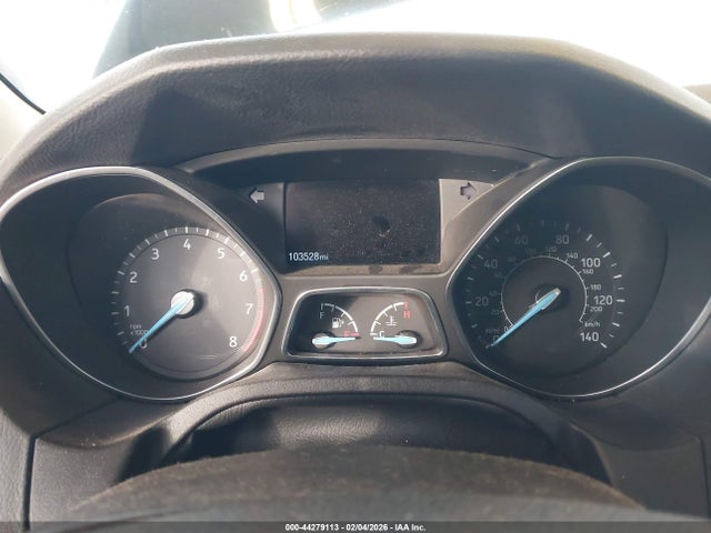 1FADP3K21HL218039 Ford FOCUS SE