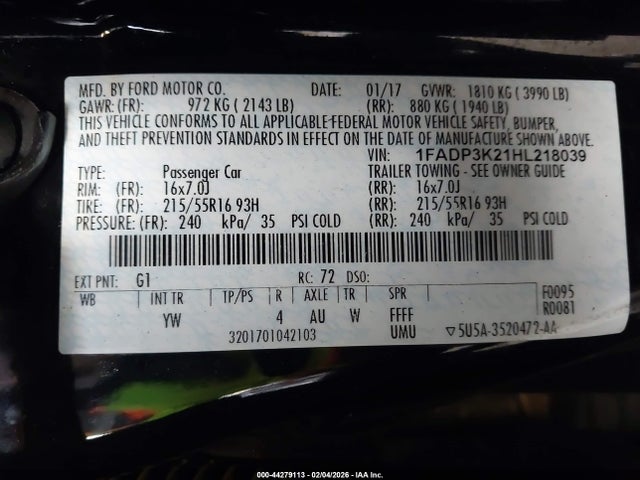 1FADP3K21HL218039 Ford FOCUS SE