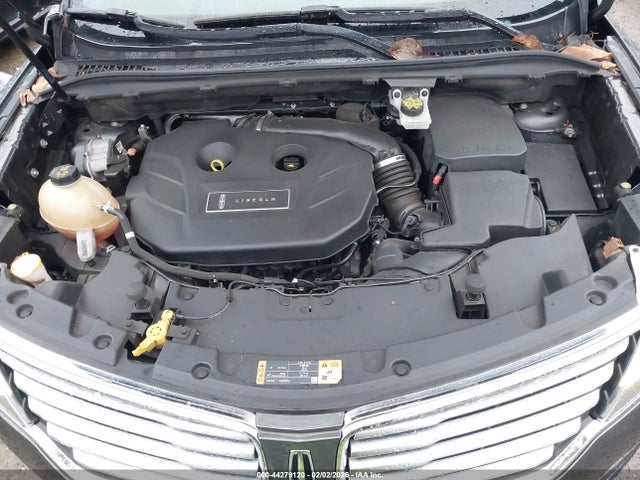 5LMTJ3DH8JUL22092 Lincoln Mkc Reserve