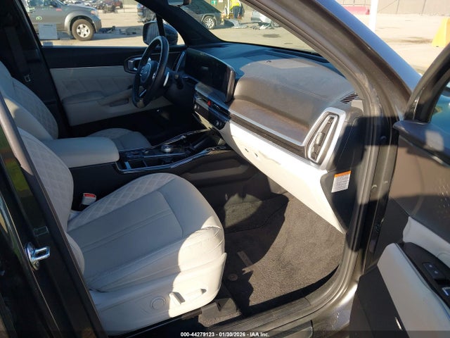 2025 KIA SORENTO PLUG-IN HYBRID KNDRMDJH9S5414021 Photo 4