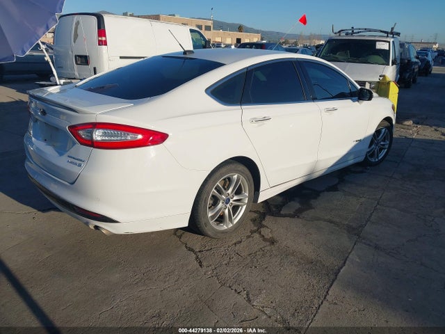 3FA6P0RU8GR235354 Ford Fusion Hybrid Titanium