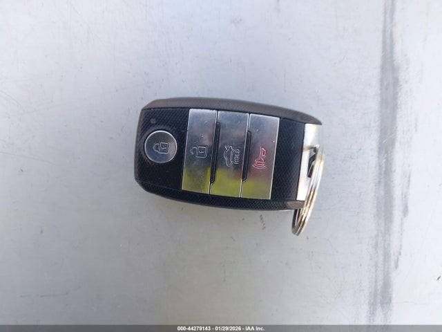 KNAGM4AD2E5076628 KIA Optima Hybrid Lx