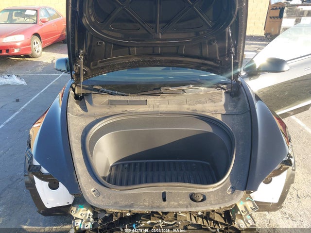 Tesla Model 3 Performance All-wheel Drive 2026 5YJ3E1ET1TF130768 Image 10