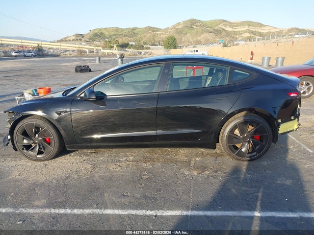 Tesla Model 3 Performance All-wheel Drive 2026 5YJ3E1ET1TF130768 Image 15