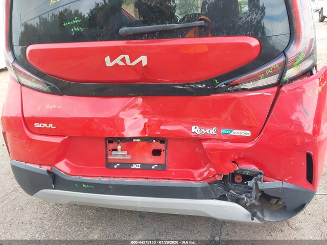 KNDJ33AU9P7202898 KIA SOUL EX