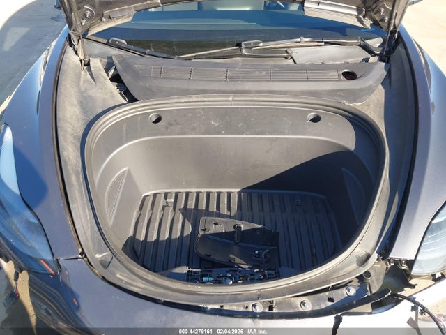 2023 TESLA MODEL 3 5YJ3E1EAXPF672343 Photo 9