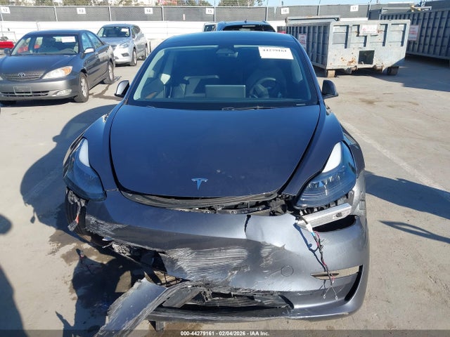 5YJ3E1EAXPF672343 Tesla Model 3 Rear-wheel Drive